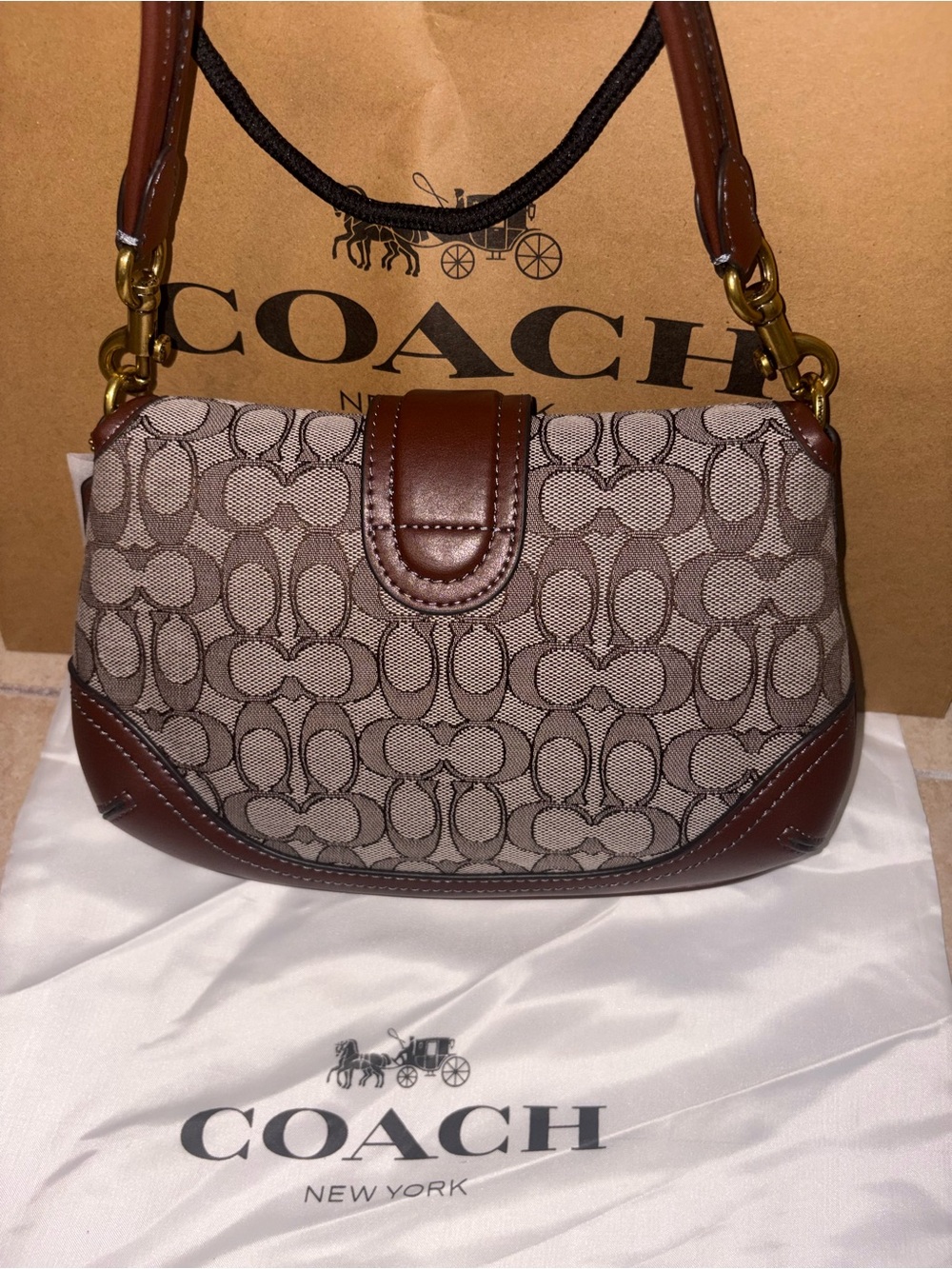 Coach Soho - Picture 2 of 3